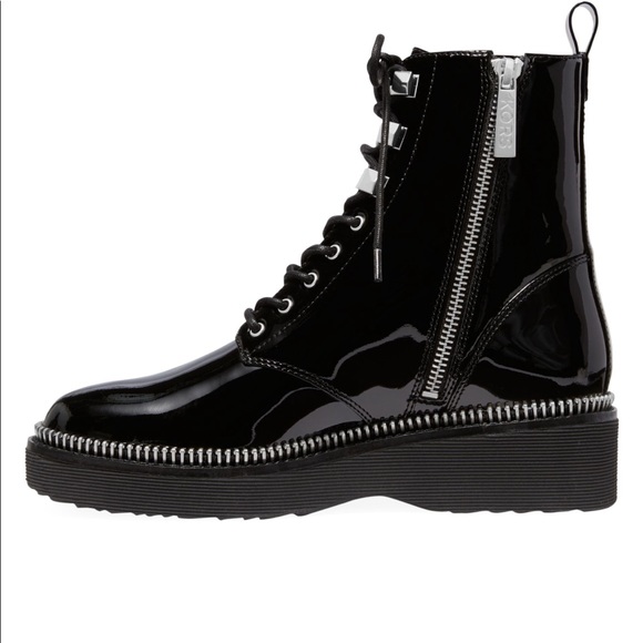 Michael Michael Kors Haskell Leather Boots - Picture 5 of 10